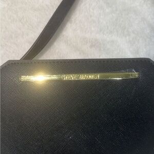 Steve Madden NEW Crossbody Wristlet with Gold Plaque